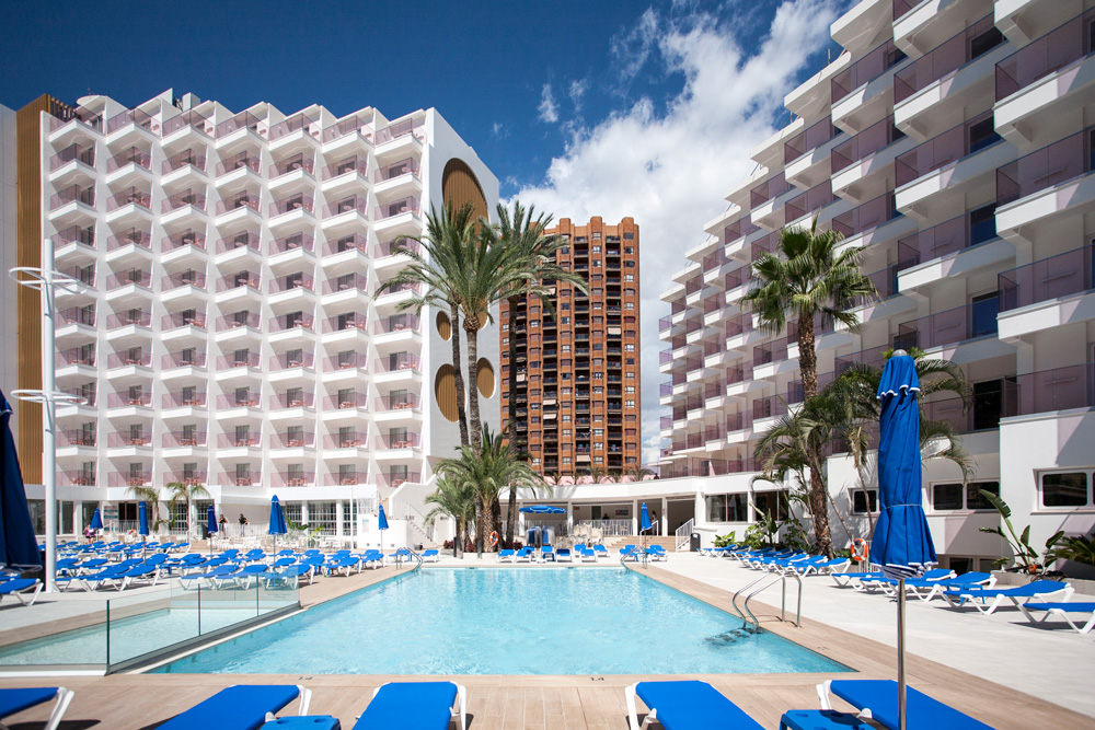 Piscina Hotel Ambassador Playa Benidorm