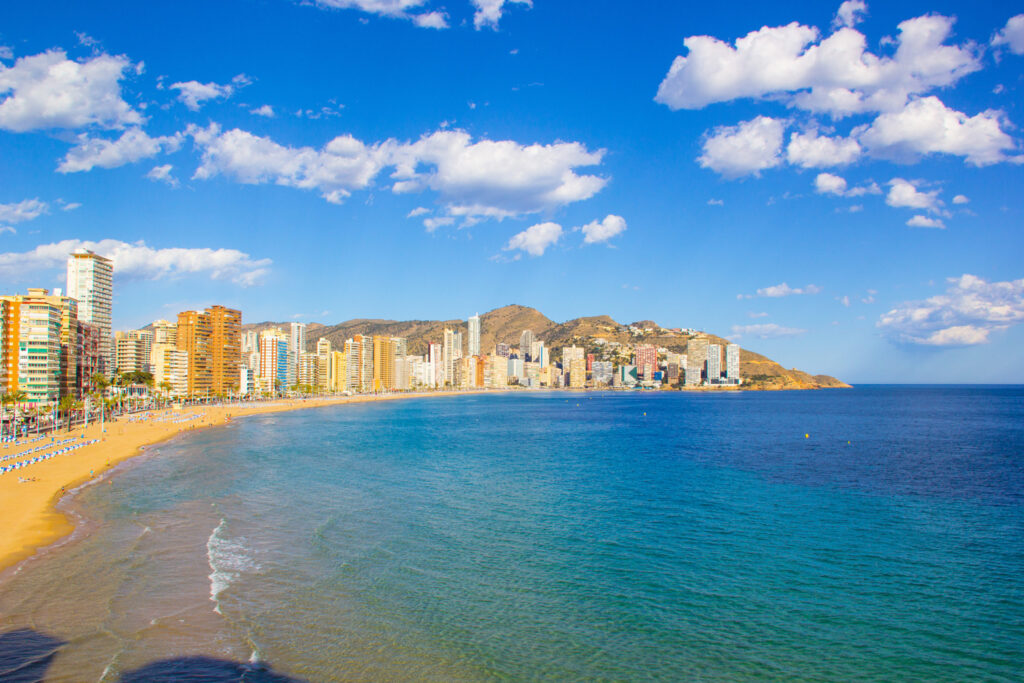 Hoteles Benidorm y la Playa de Levante.