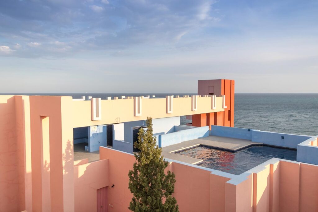 Muralla Roja en Calpe.