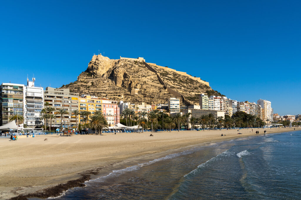 Playa del Postiguet.