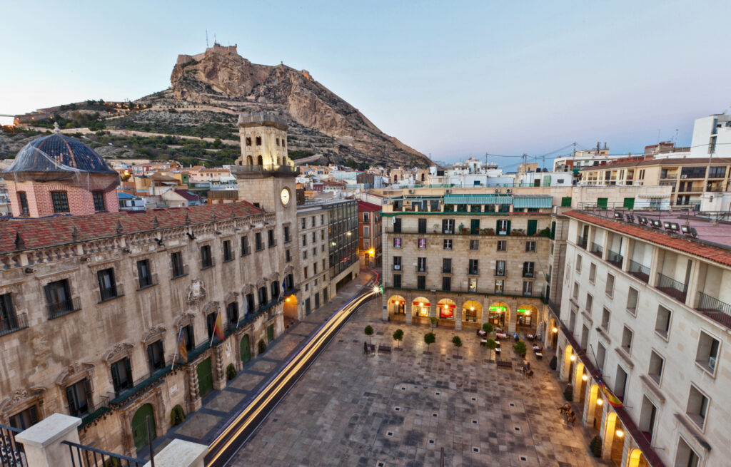 Plaza del Ayuntamiento de Alicante.