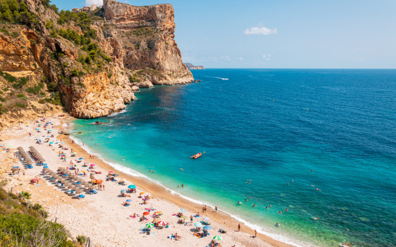 Panorámica de la Costa Blanca, cala Moraig.